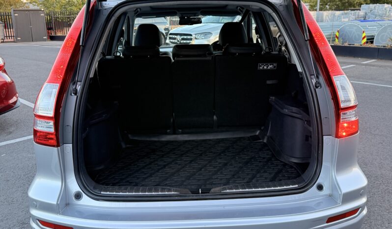 
								Honda CR-V full									