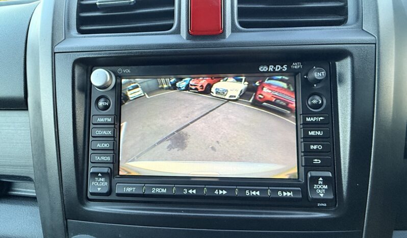 
								Honda CR-V full									
