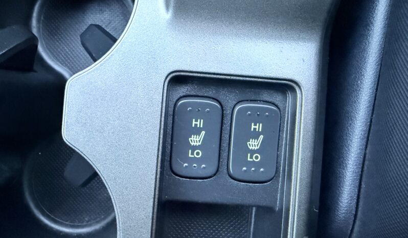 
								Honda CR-V full									