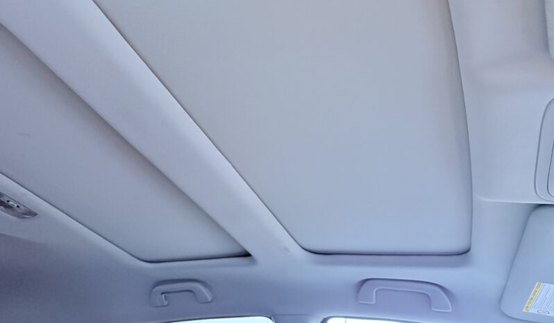 
								Honda CR-V full									