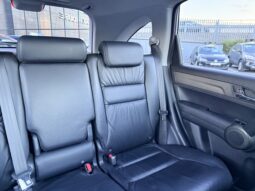 
										Honda CR-V full									