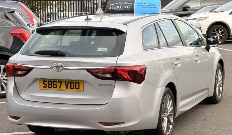 
								2017 Toyota Avensis full									