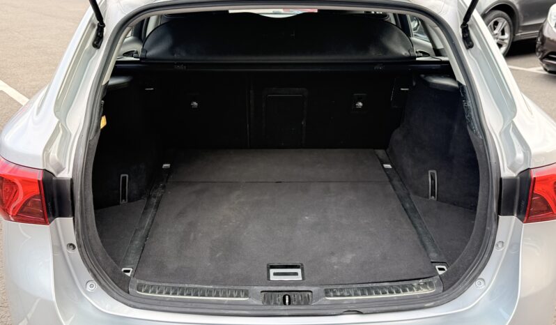
								2017 Toyota Avensis full									