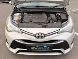 
										2017 Toyota Avensis full									