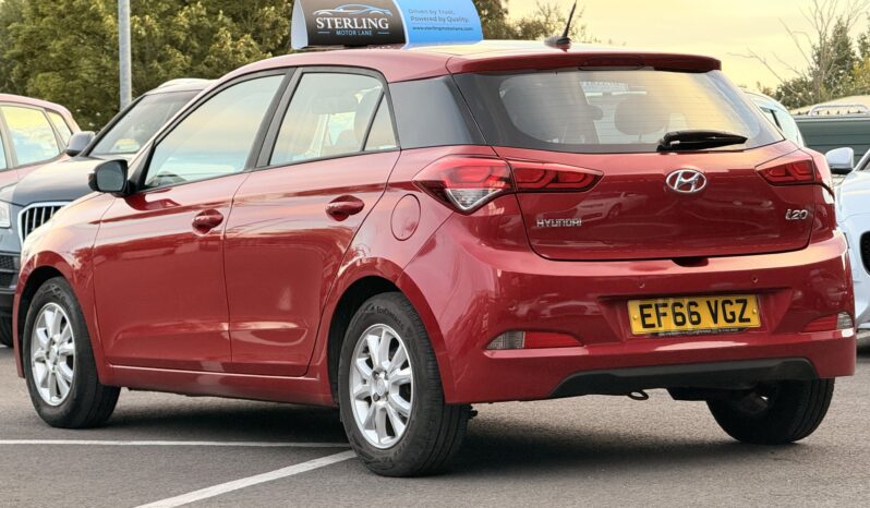 
								2016 Hyunai i20 full									