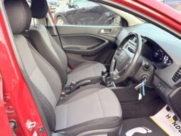 
										2016 Hyunai i20 full									