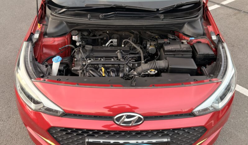 
								2016 Hyunai i20 full									