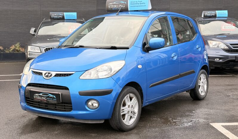 
								Hyundai i10 Comfort (2010) full									