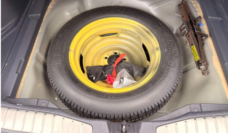 
								2012 Honda CR-V full									